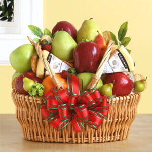 Apple and Amrood Fruits Basket