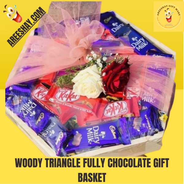 WOODY TRIANGLE FULLY CHOCOLATE GIFT BASKET
