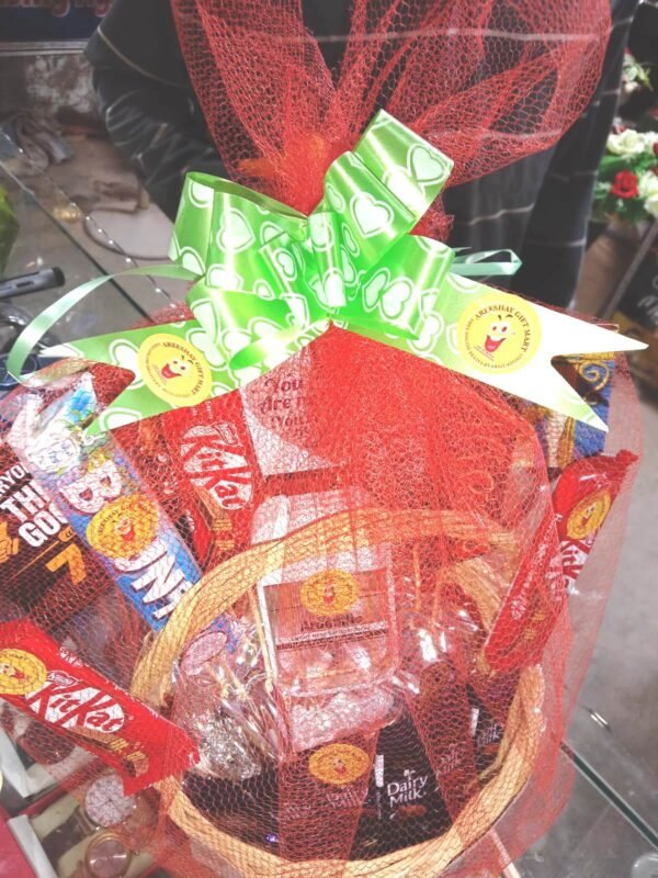 CHOCOLATE GIFT BASKETS WITH BEAUTIFUL WRAP BEST GIFT FOR HER