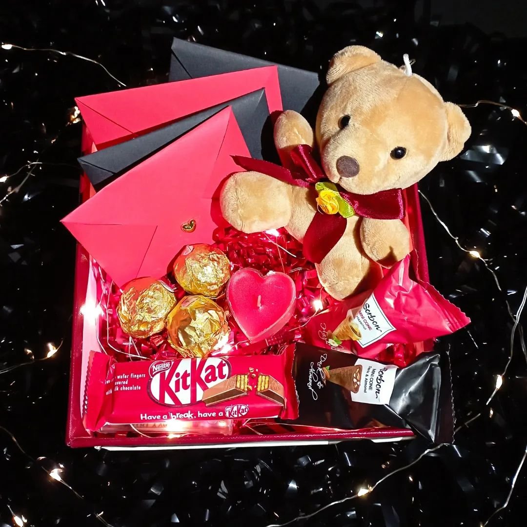 CHOCOLATE GIFT BOX WITH TEDDY Send Gifts To Pakistan Same Day