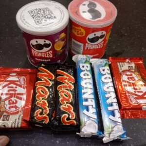 CHOCOLATES AND PRINGLES GIFT PACK