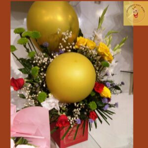 FRESH FLOWERS WITH BALLOONS IN A BOX