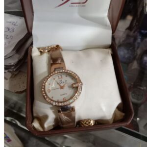 LADIES BROWN WATCH FOR GIFT